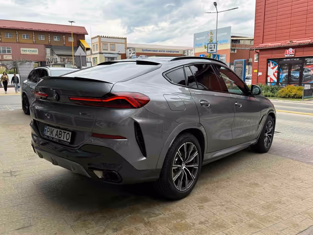 BMW X6 - зображення 4