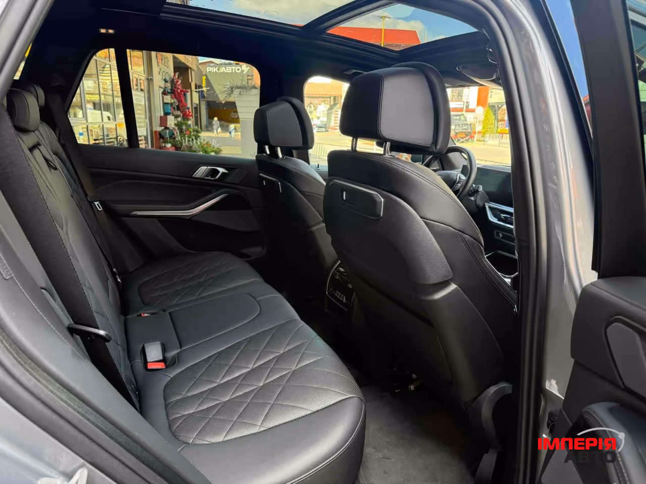 BMW X5 - фото 8