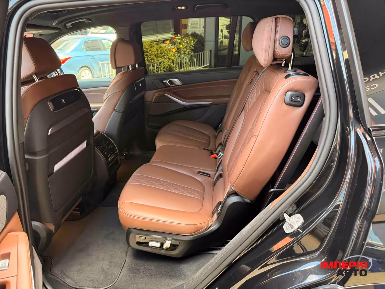 BMW X7 - фото 6