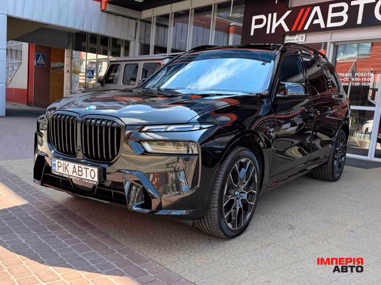 BMW X7 - фото 2