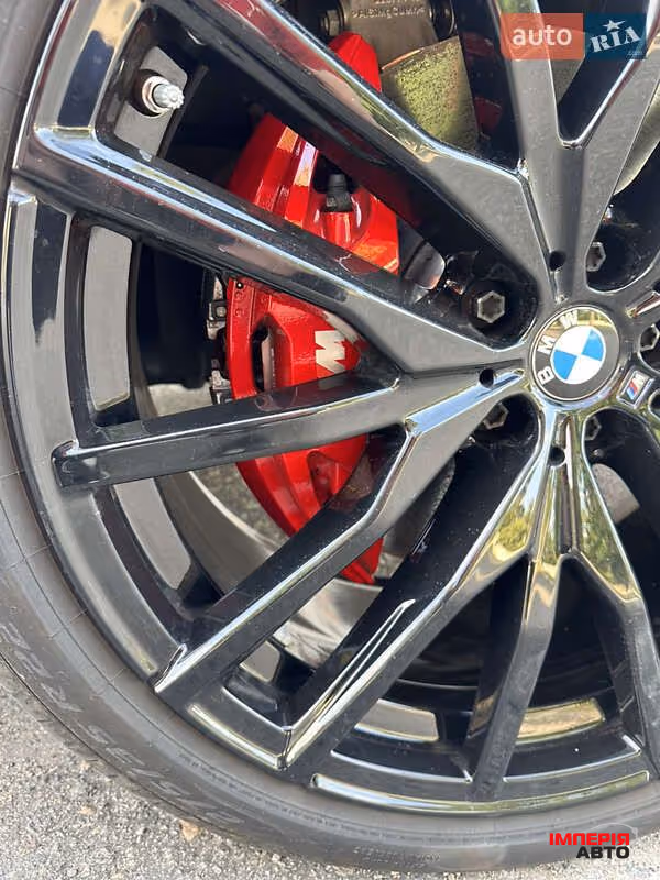 BMW X5 - фото 9