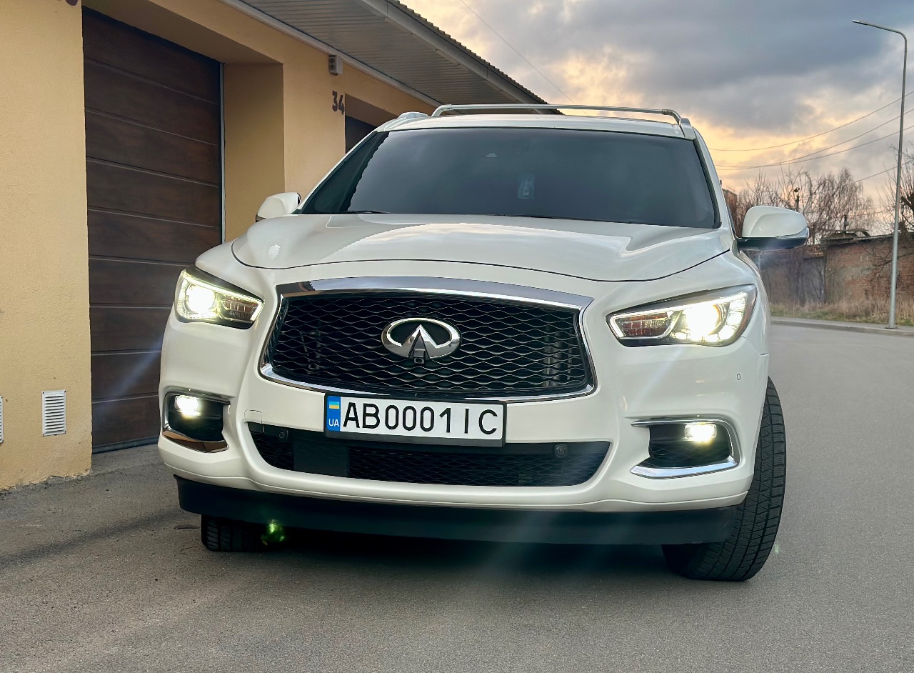 Infiniti QX60 - фото 2
