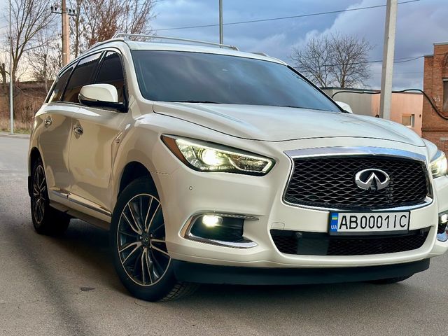 Infiniti QX60 - фото 1