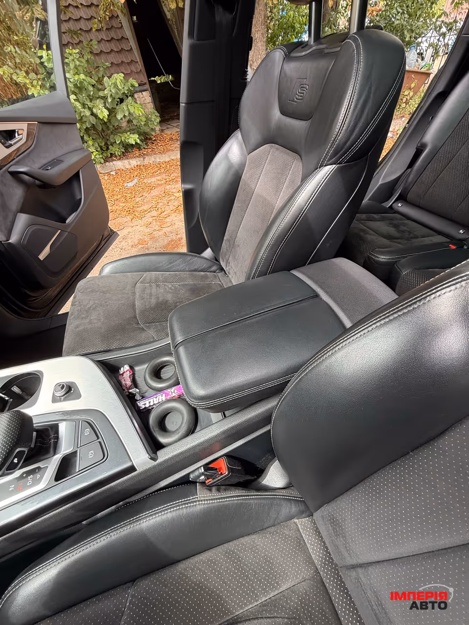 Audi Q7 - фото 36