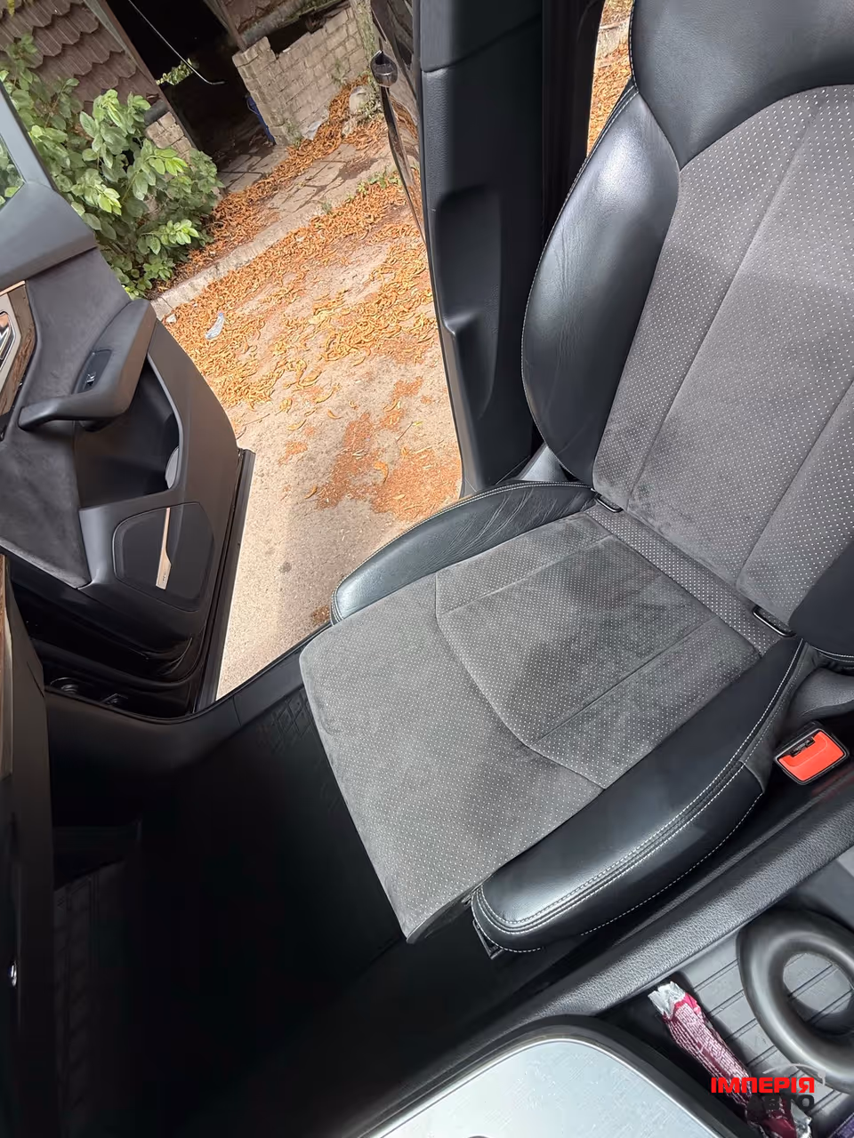 Audi Q7 - фото 35