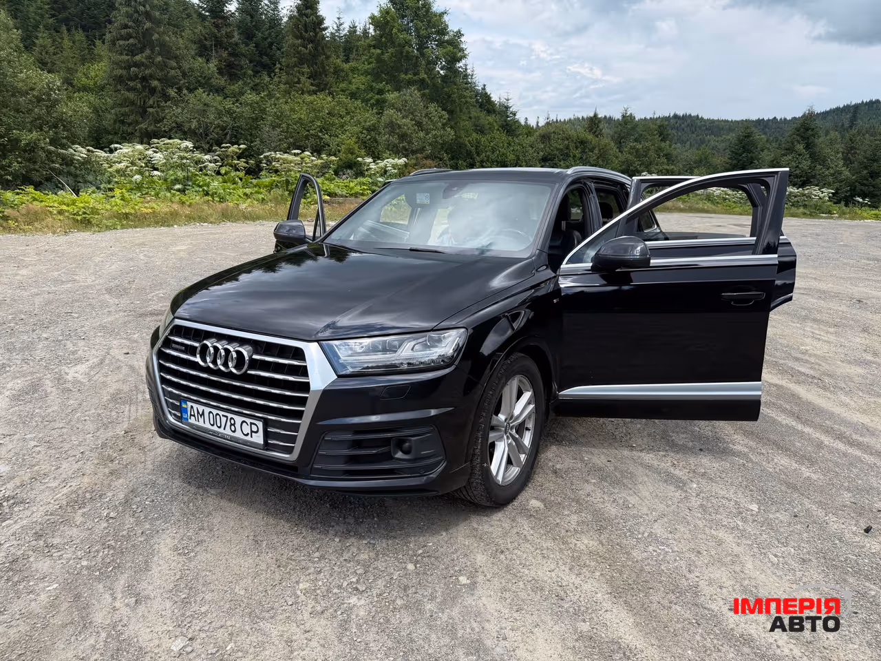 Audi Q7 - фото 13