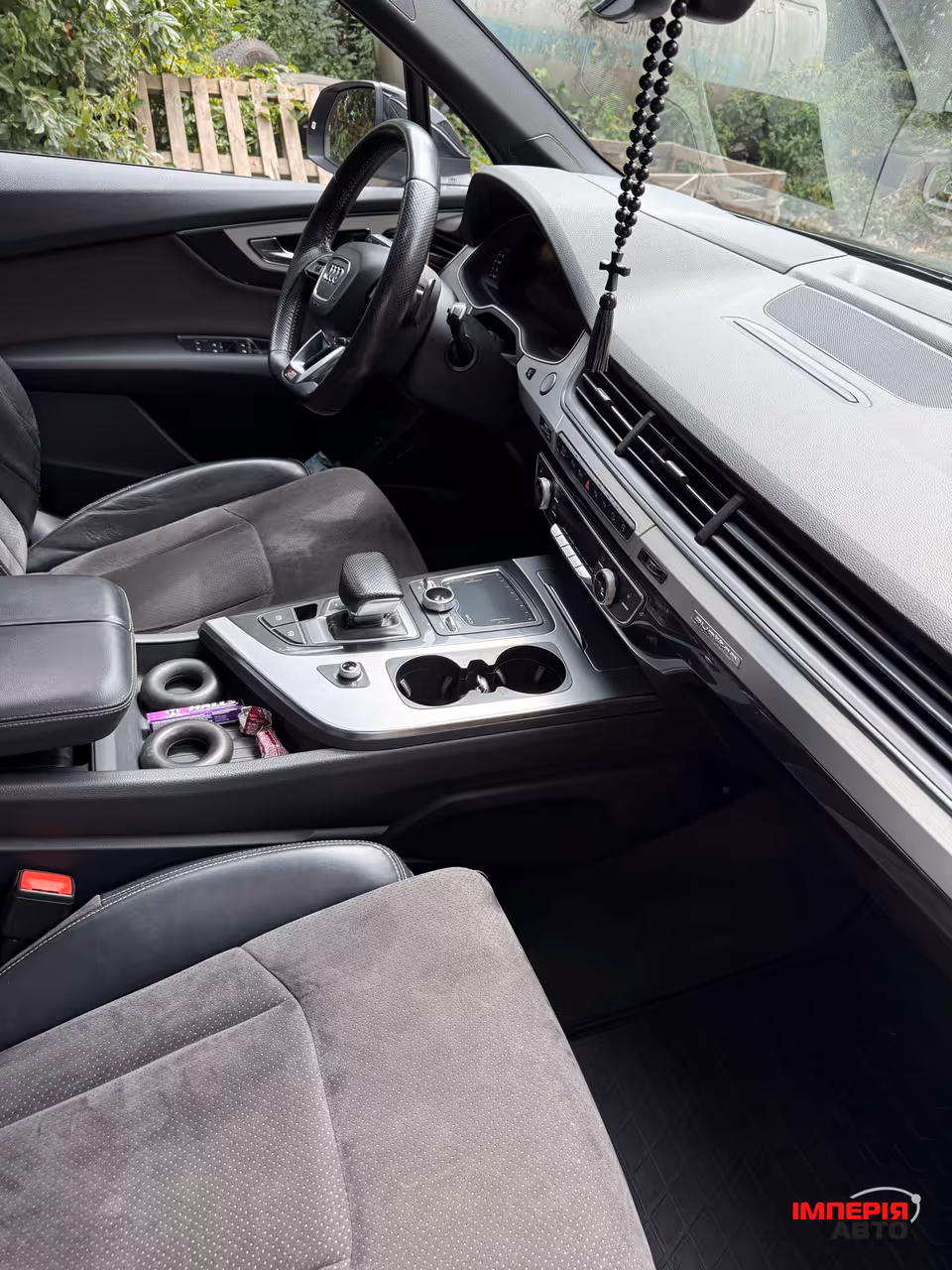 Audi Q7 - фото 33
