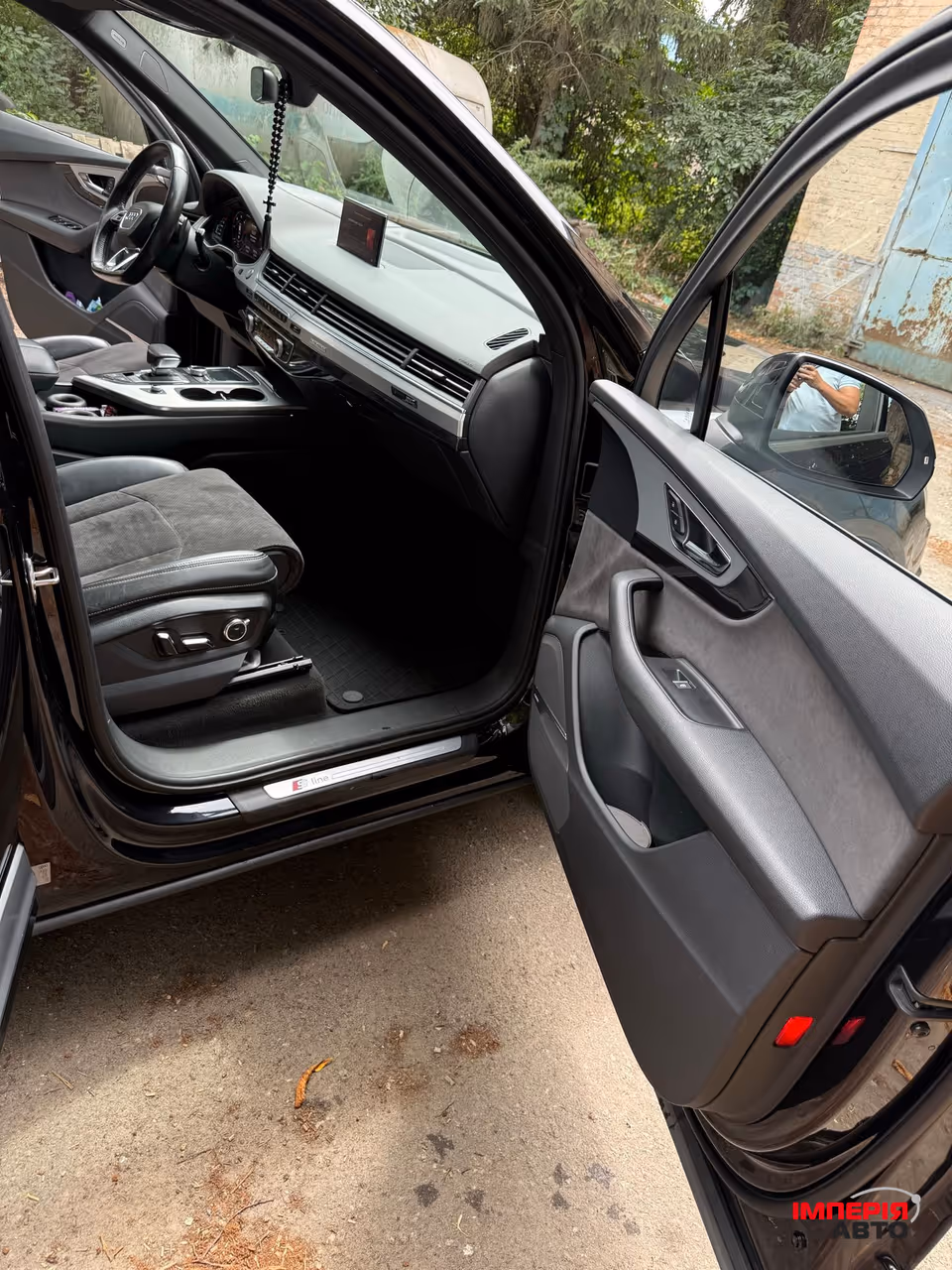 Audi Q7 - фото 54