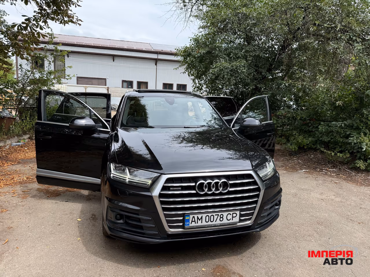 Audi Q7 - фото 49
