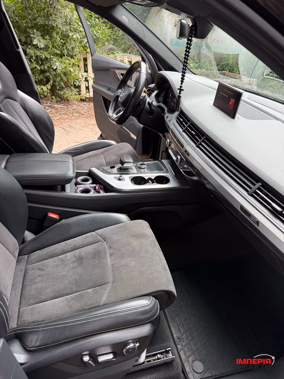 Audi Q7 - фото 55