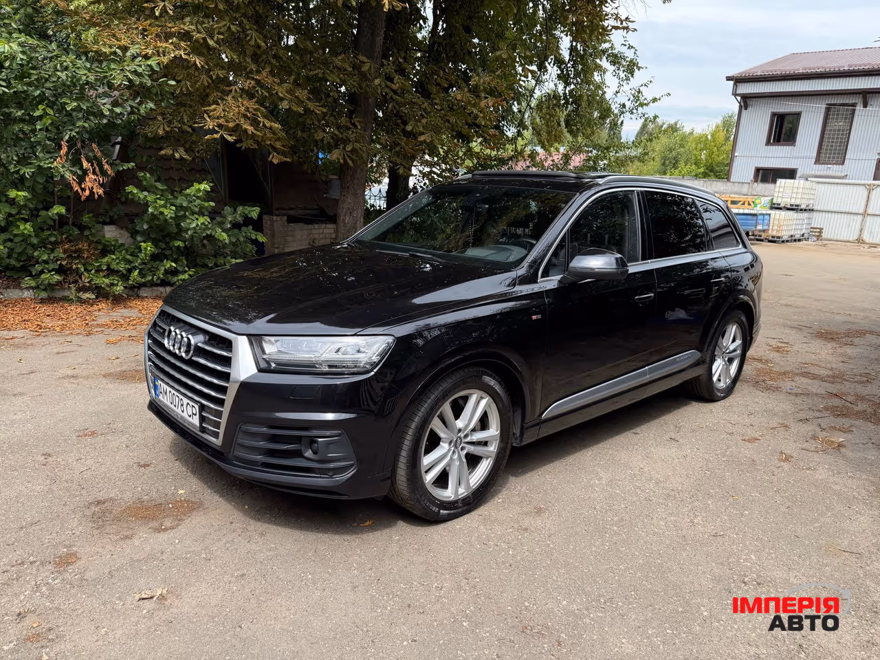 Audi Q7 - фото 31