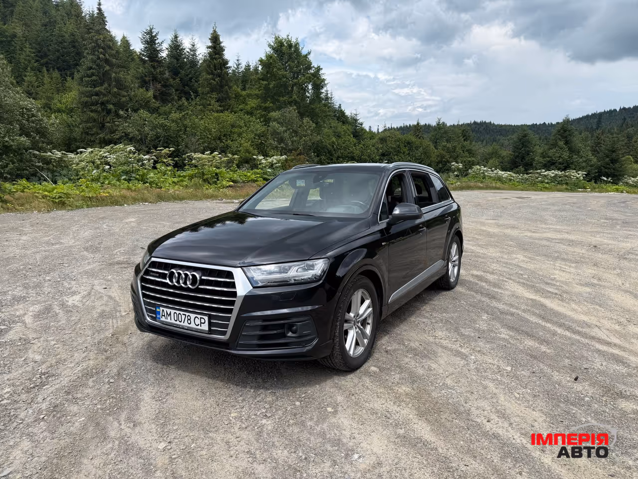 Audi Q7 - фото 6