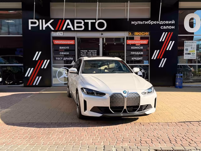 BMW i4 - зображення 2