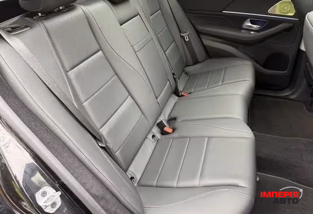 Mercedes-Benz GLE - фото 9