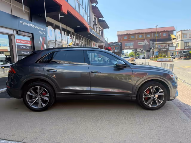 Audi Q8 - зображення 3