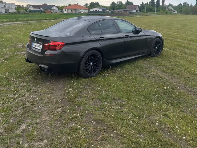 BMW 5 серії - зображення 2