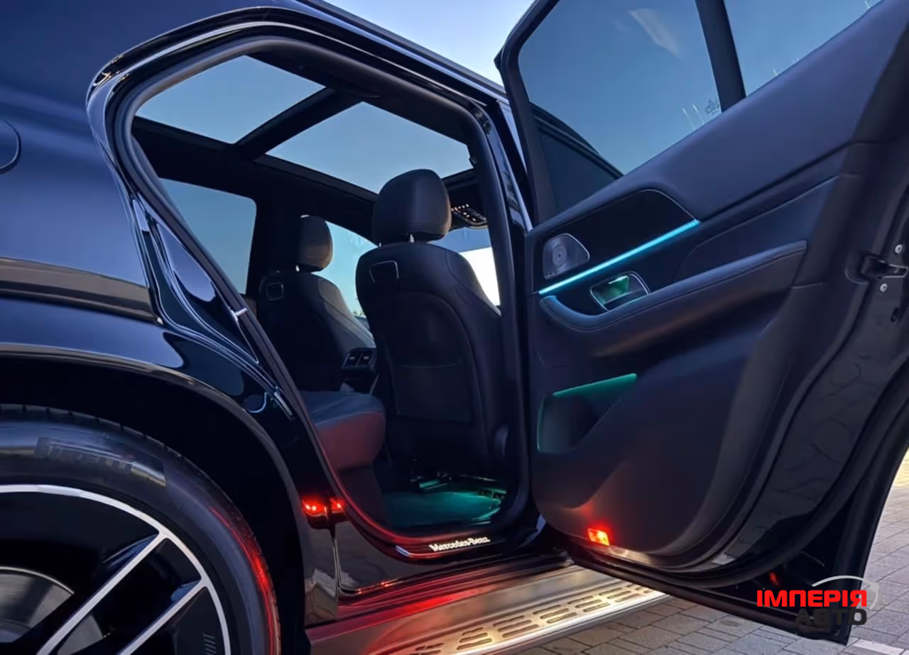 Mercedes-Benz GLE - фото 10