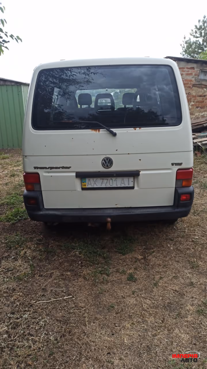 Volkswagen Transporter - фото 7