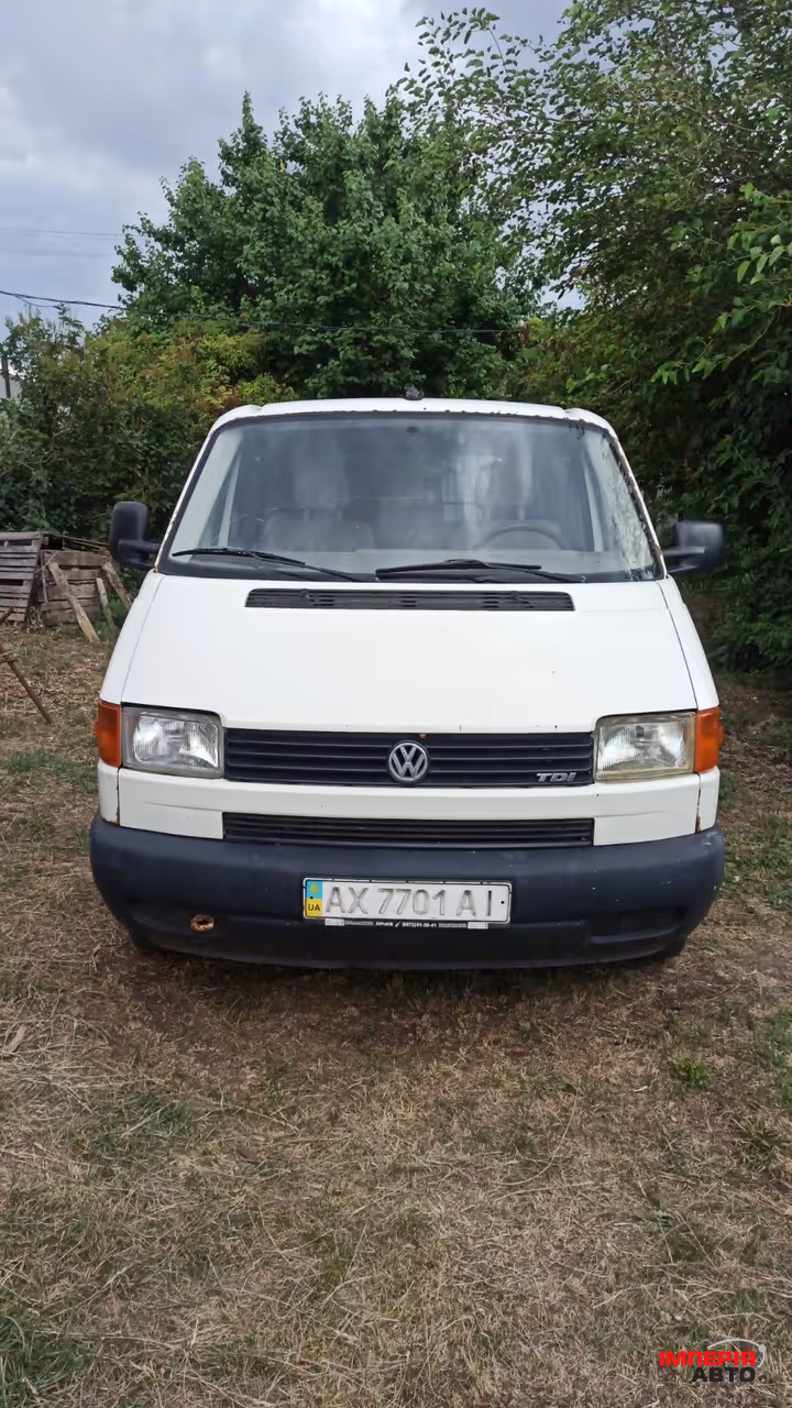 Volkswagen Transporter - фото 1