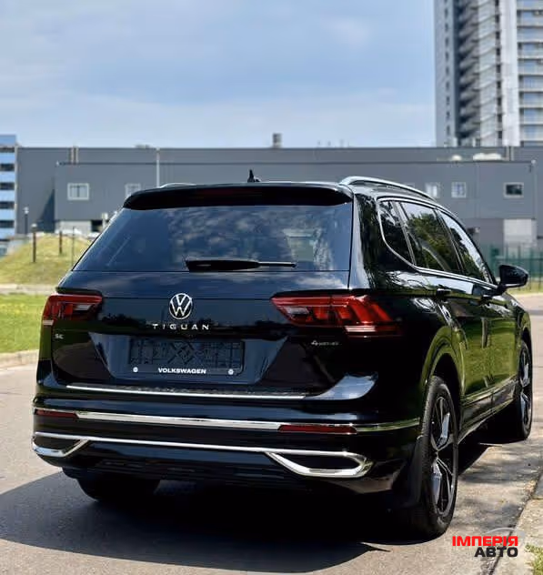 Volkswagen Tiguan - фото 6