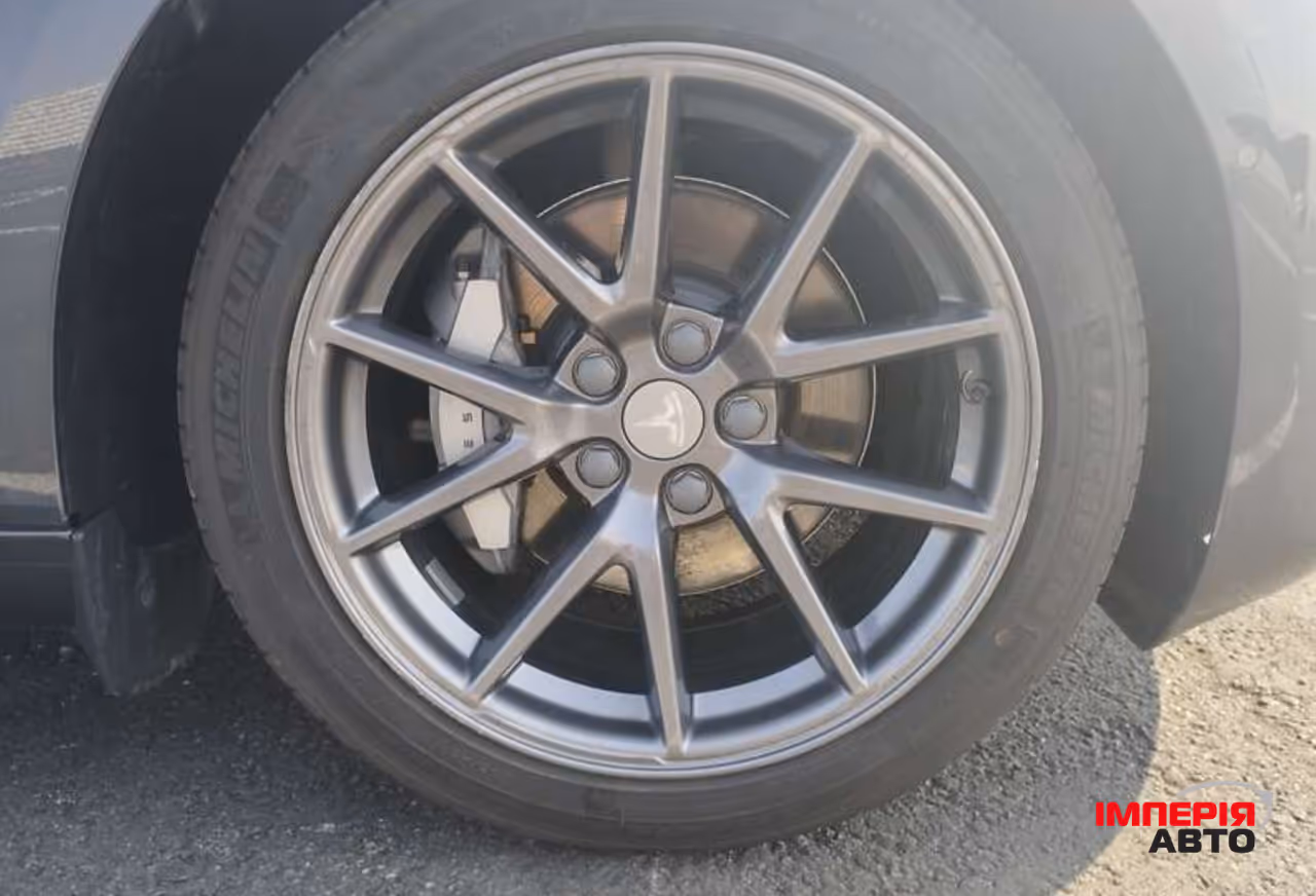 Tesla Model 3 - фото 23