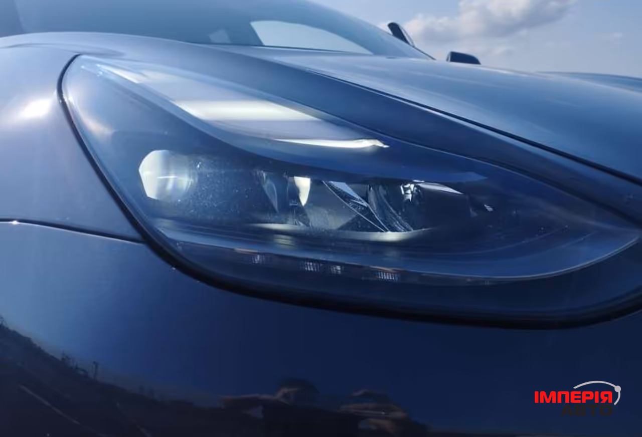 Tesla Model 3 - фото 15