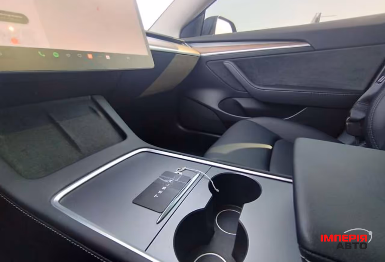 Tesla Model 3 - фото 19