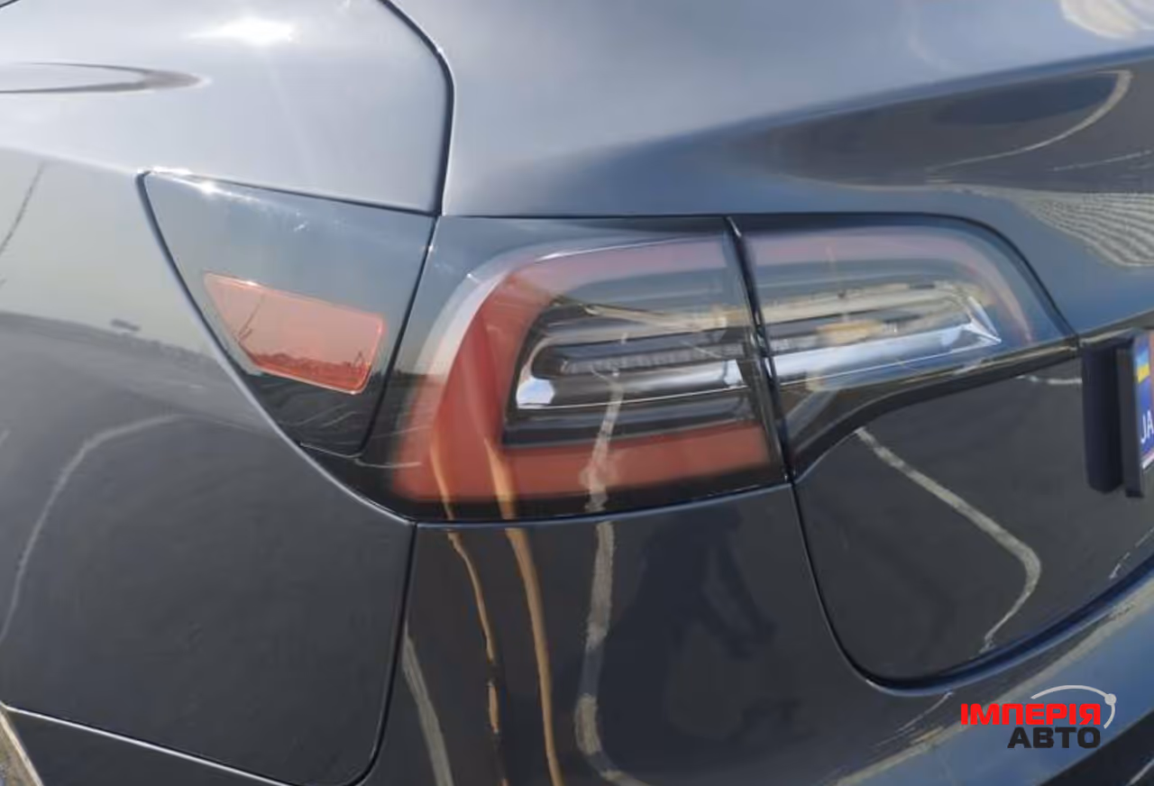 Tesla Model 3 - фото 24