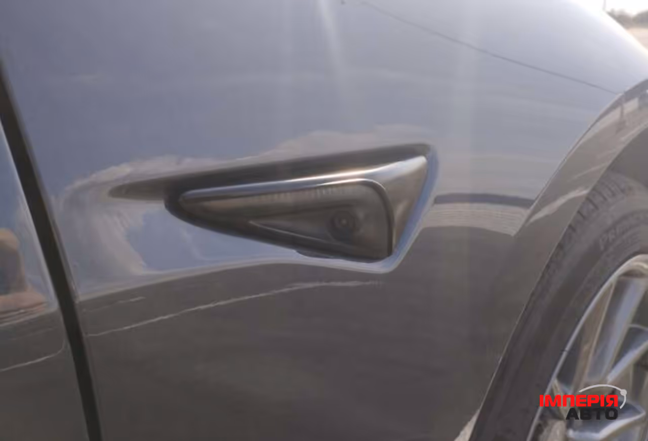 Tesla Model 3 - фото 22