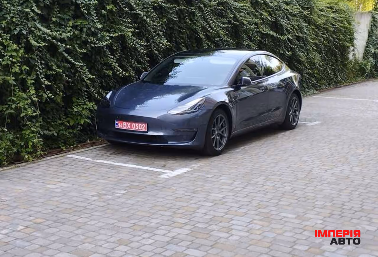 Tesla Model 3 - фото 5