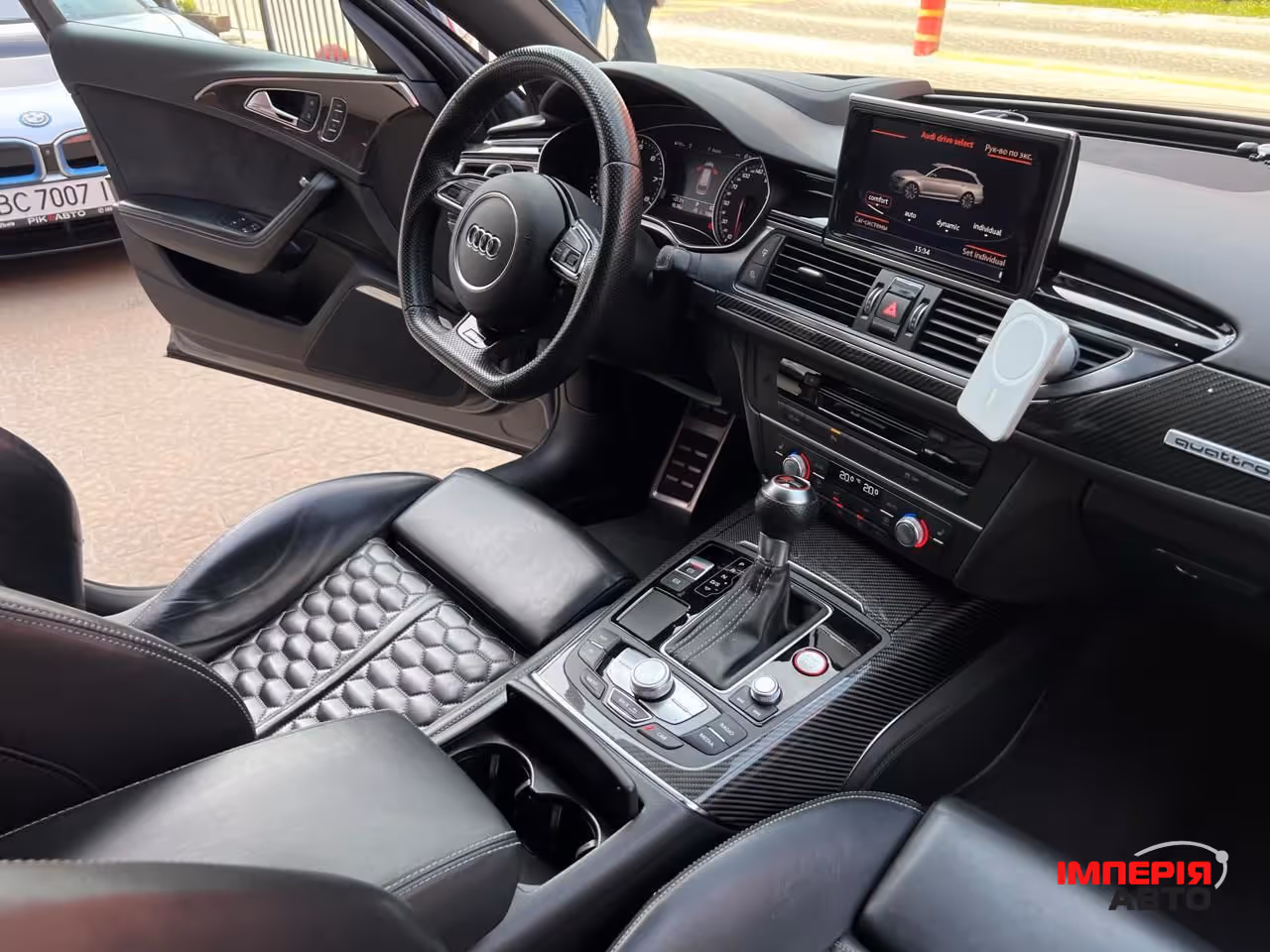 Audi RS 6 - фото 10