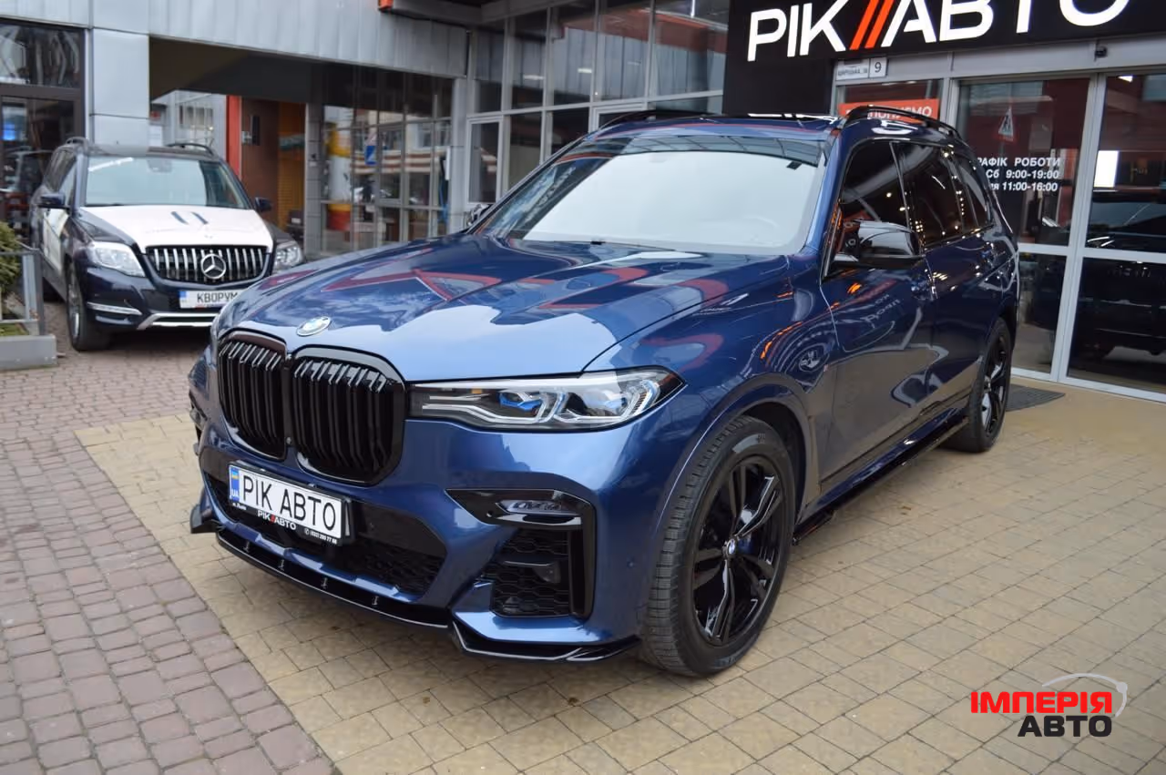 BMW X7 - фото 2