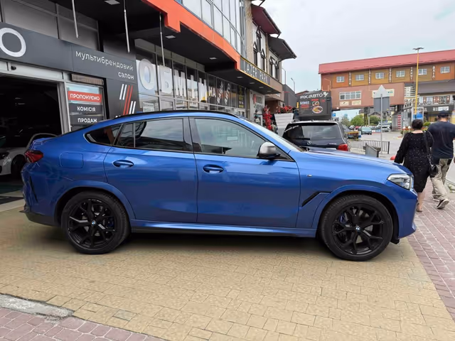 BMW X6 - зображення 3