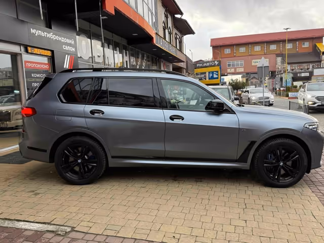BMW X7 - зображення 3