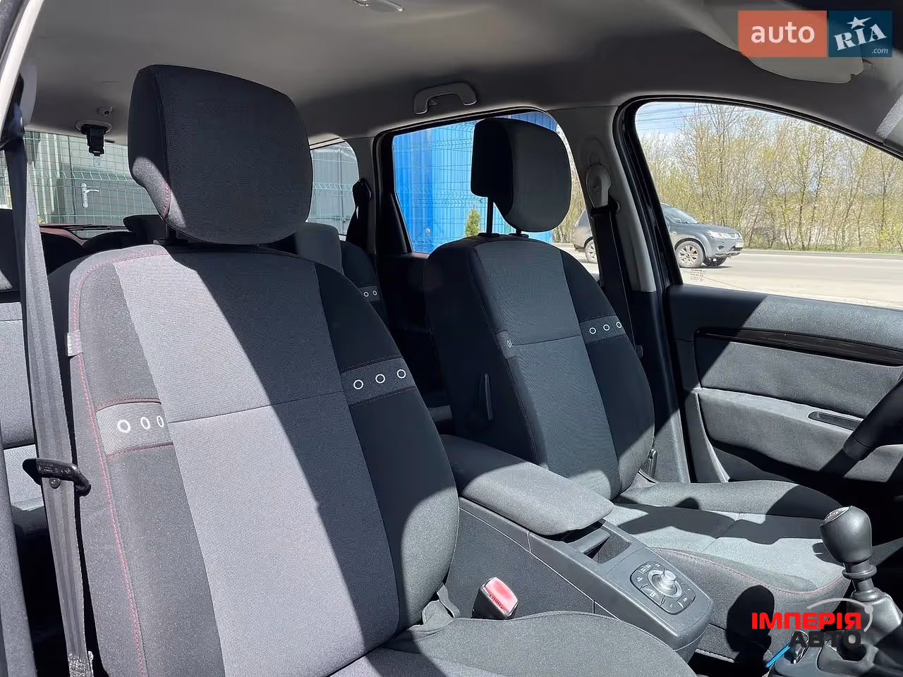 Renault Scenic - фото 42