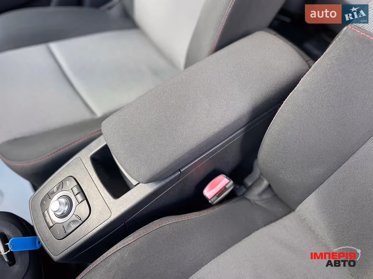 Renault Scenic - фото 27