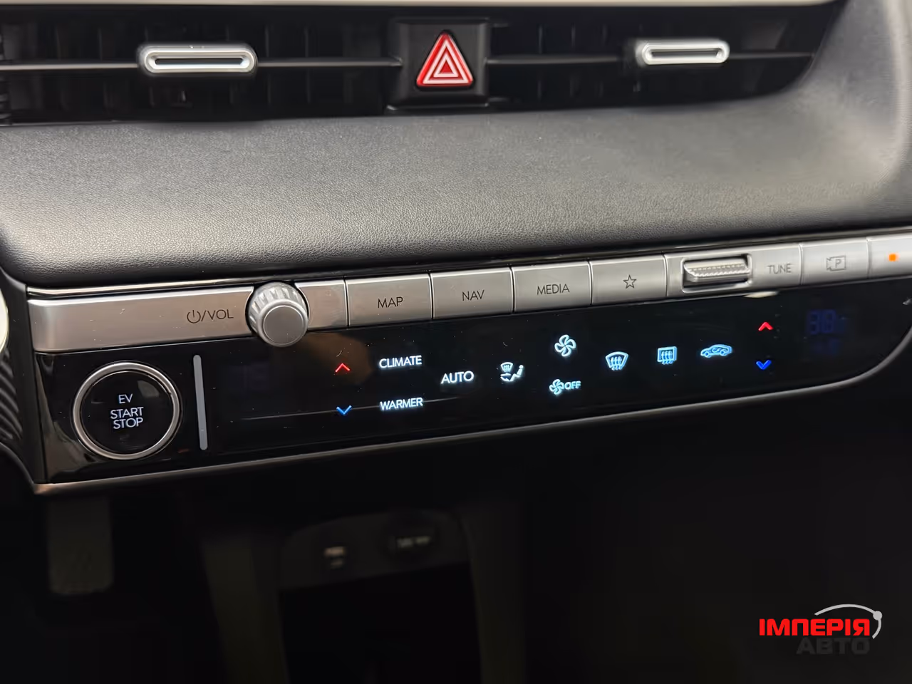 Hyundai IONIQ 5 - фото 18