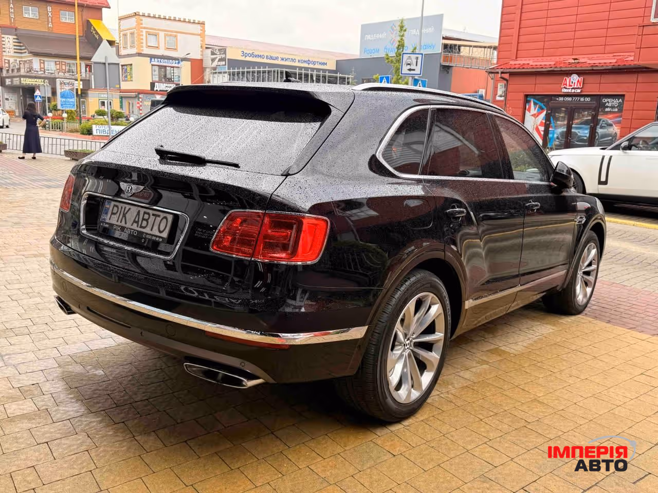 Bentley Bentayga - фото 4