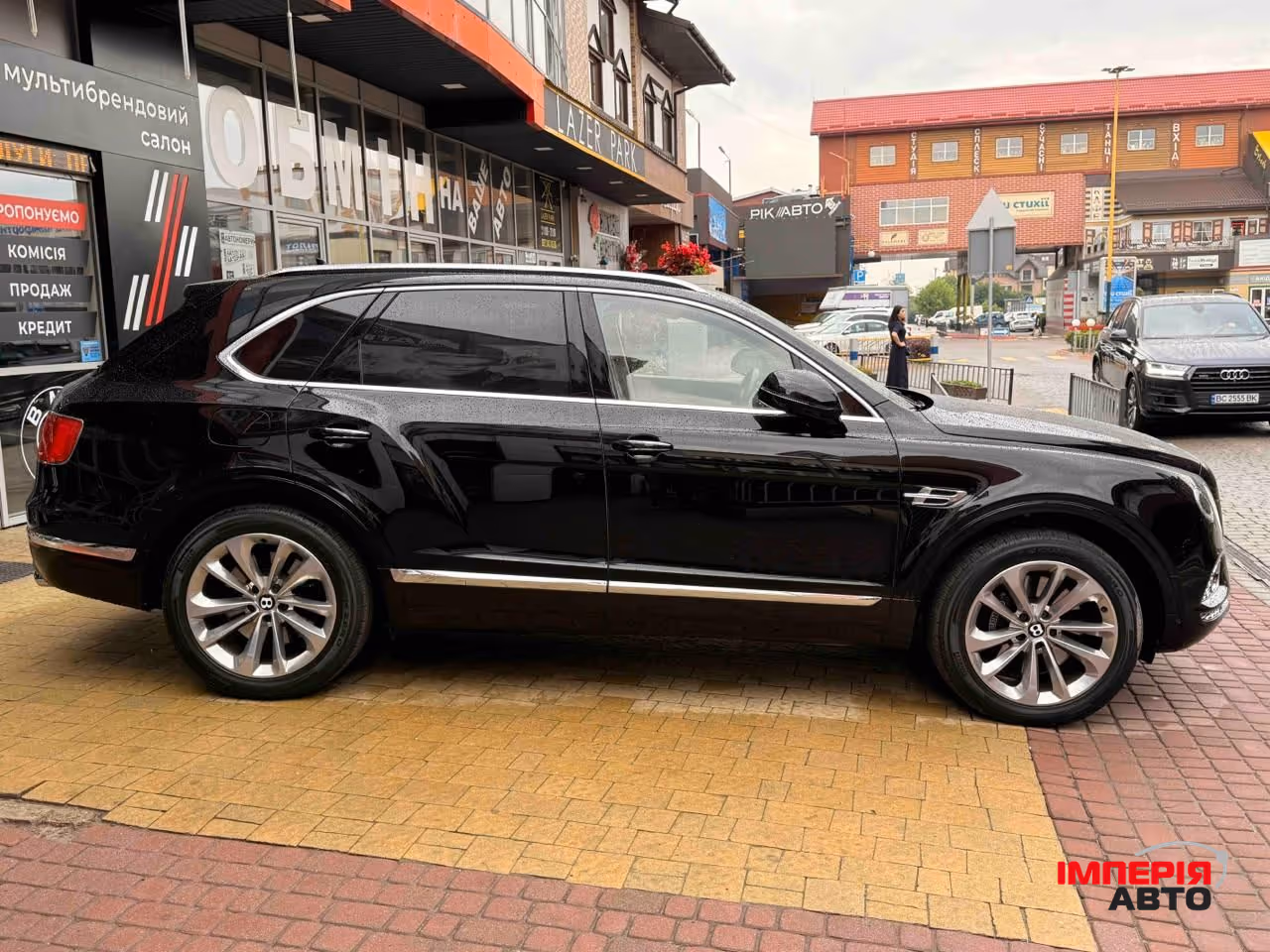 Bentley Bentayga - фото 3