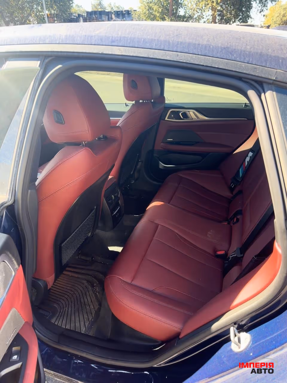 BMW i4 - фото 6