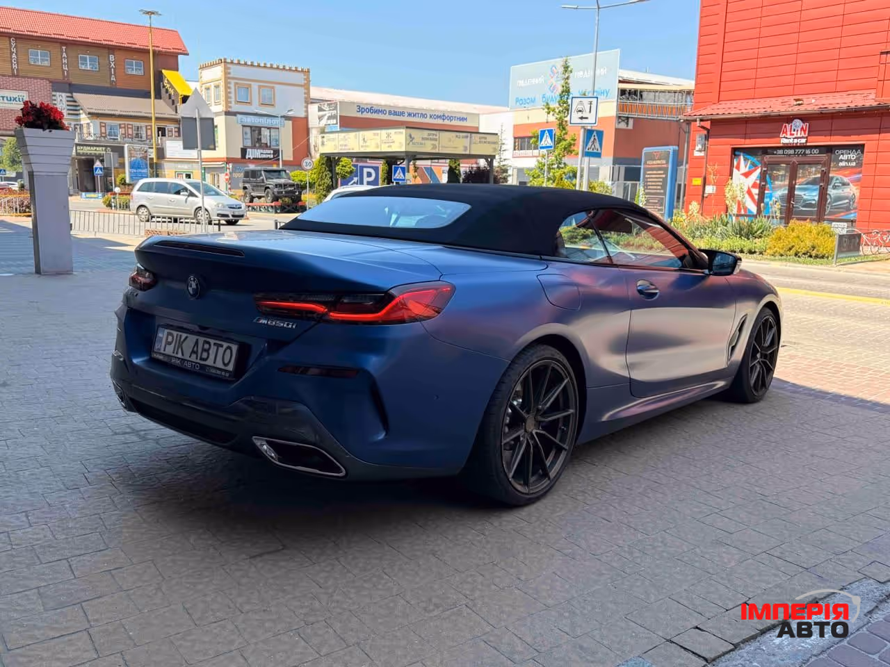 BMW 8 серії - фото 4