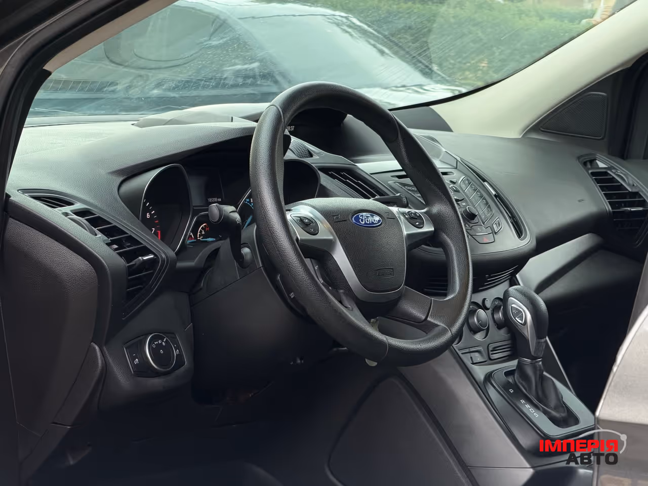 Ford Escape - фото 6