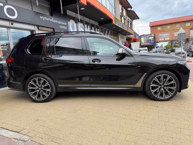 BMW X7 - зображення 3