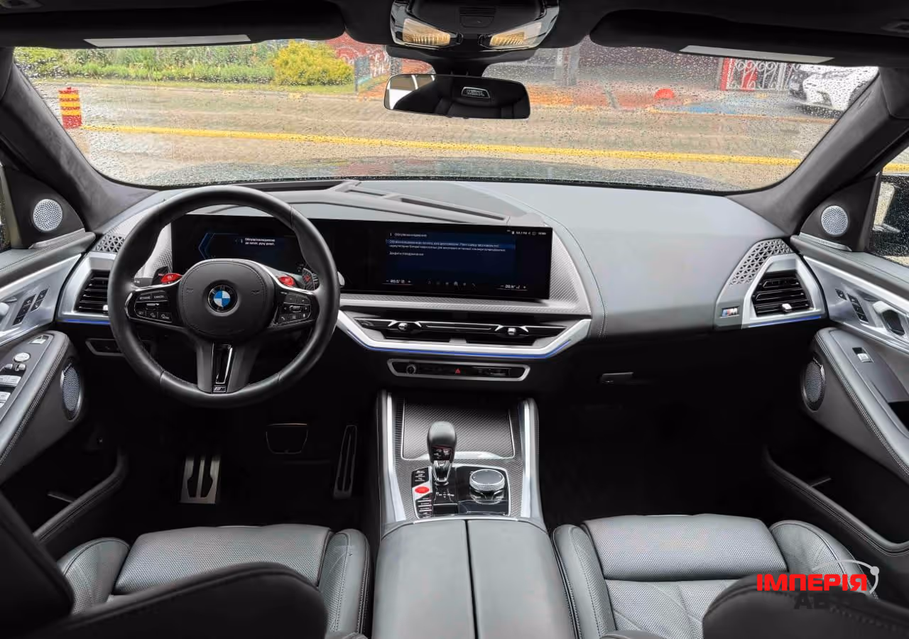 BMW XM - фото 7