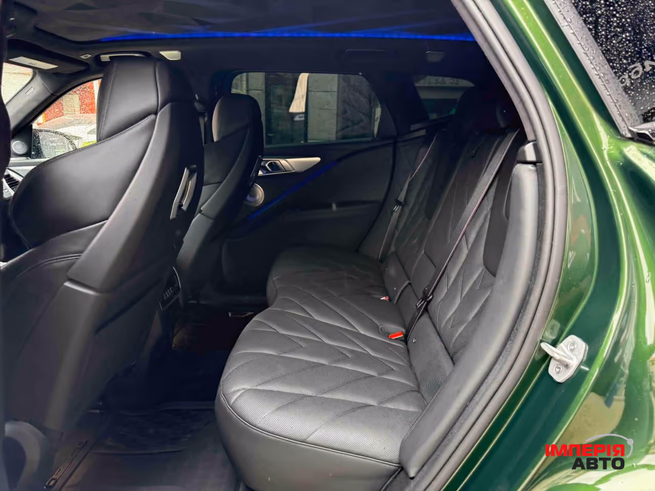 BMW XM - фото 6