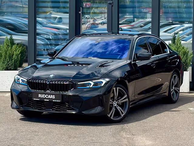 BMW 3 серії - зображення 1