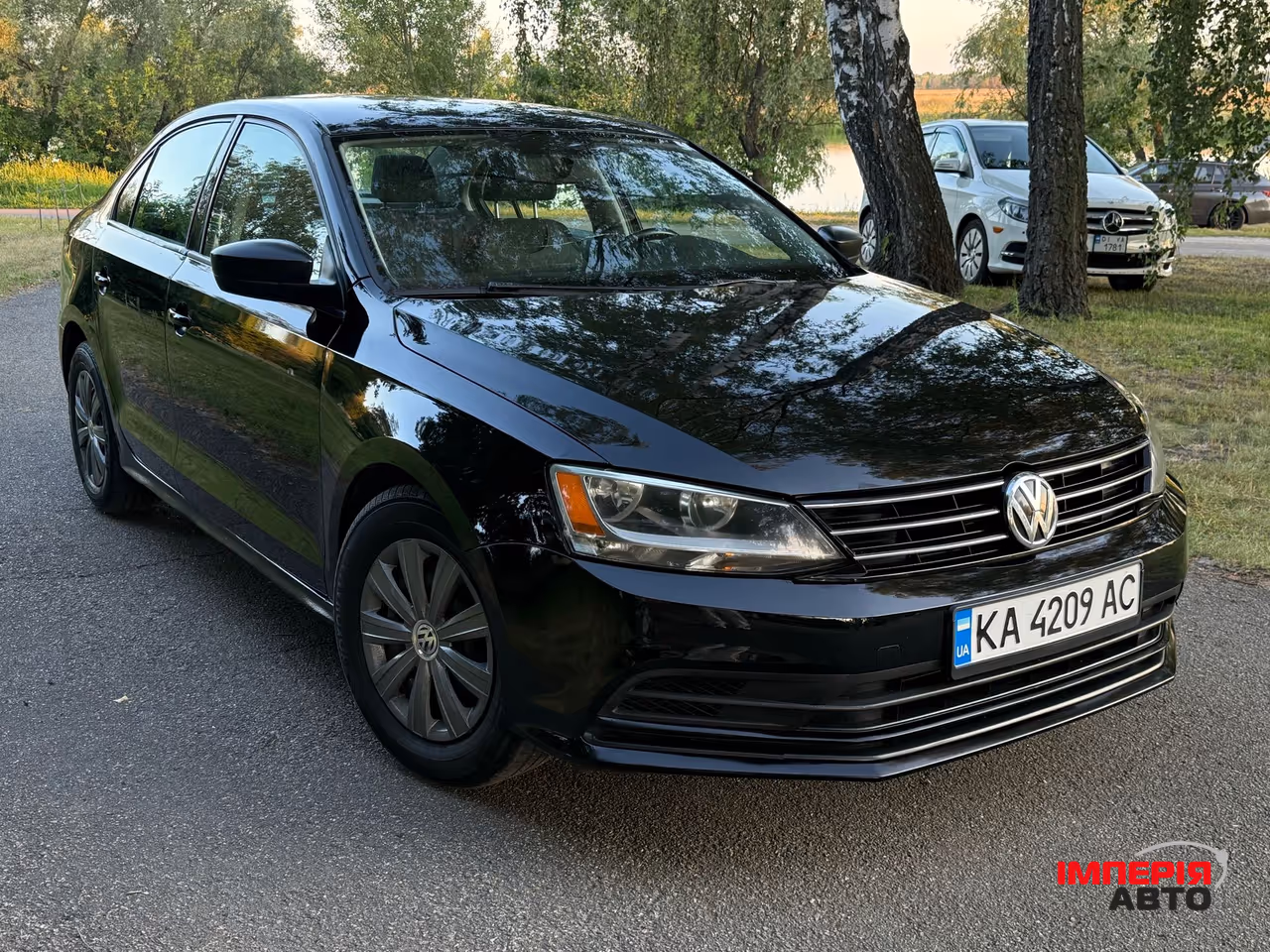 Volkswagen Jetta - фото 12