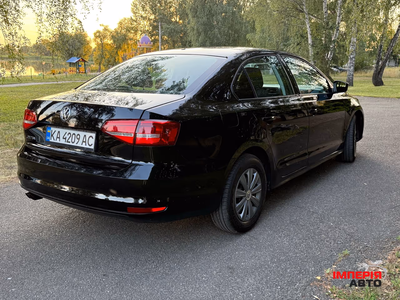 Volkswagen Jetta - фото 9