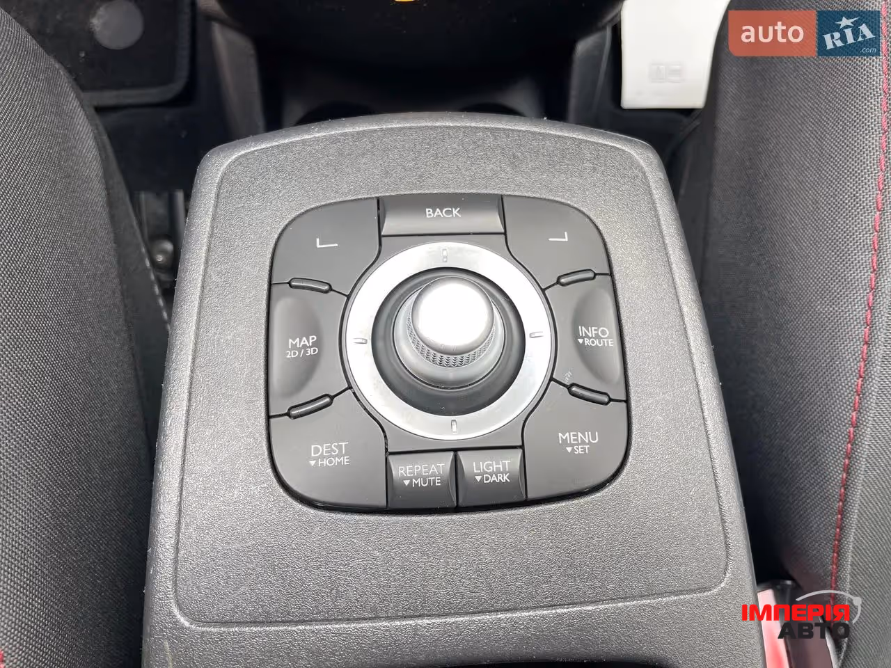 Renault Scenic - фото 22
