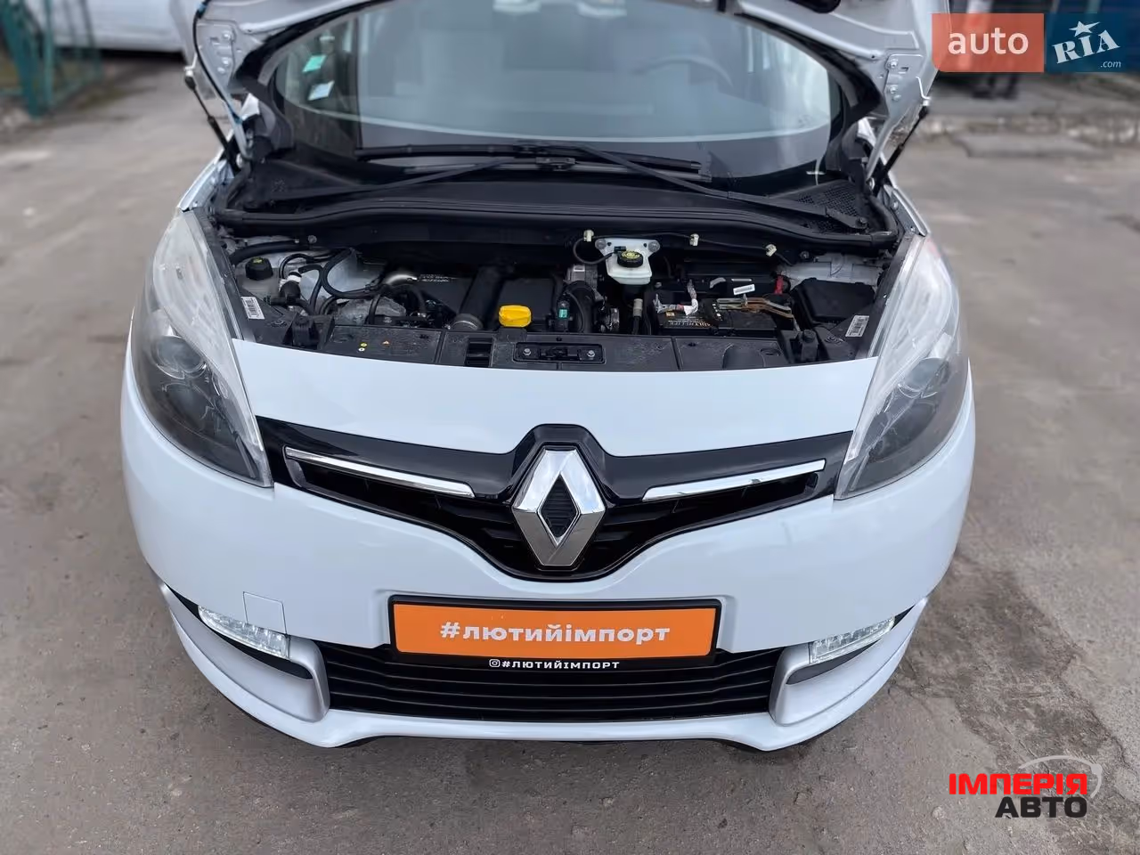 Renault Scenic - фото 38